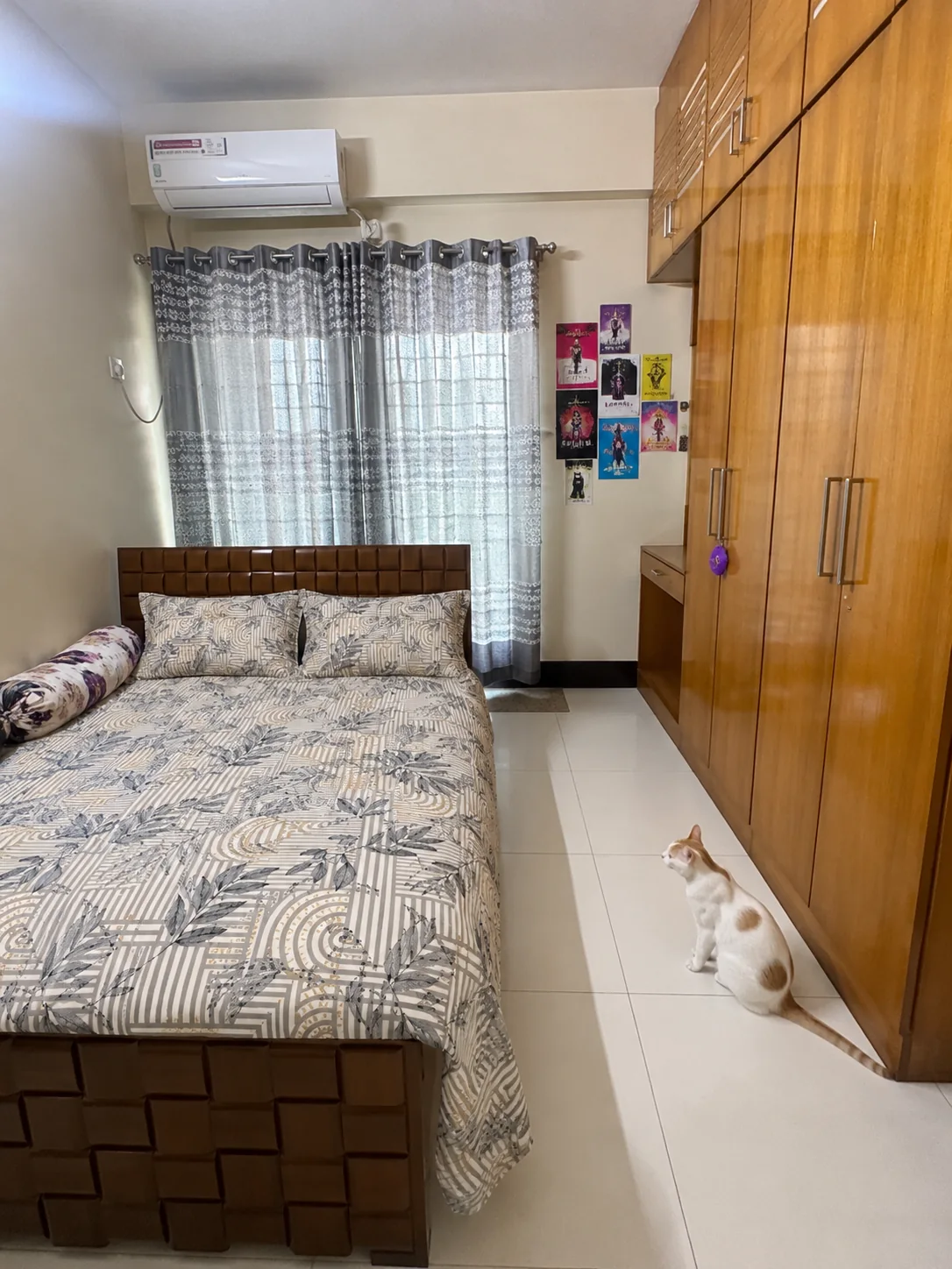 Geometric botanical bedsheet