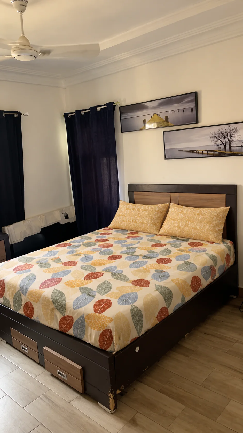 Leaf pattern bedsheet