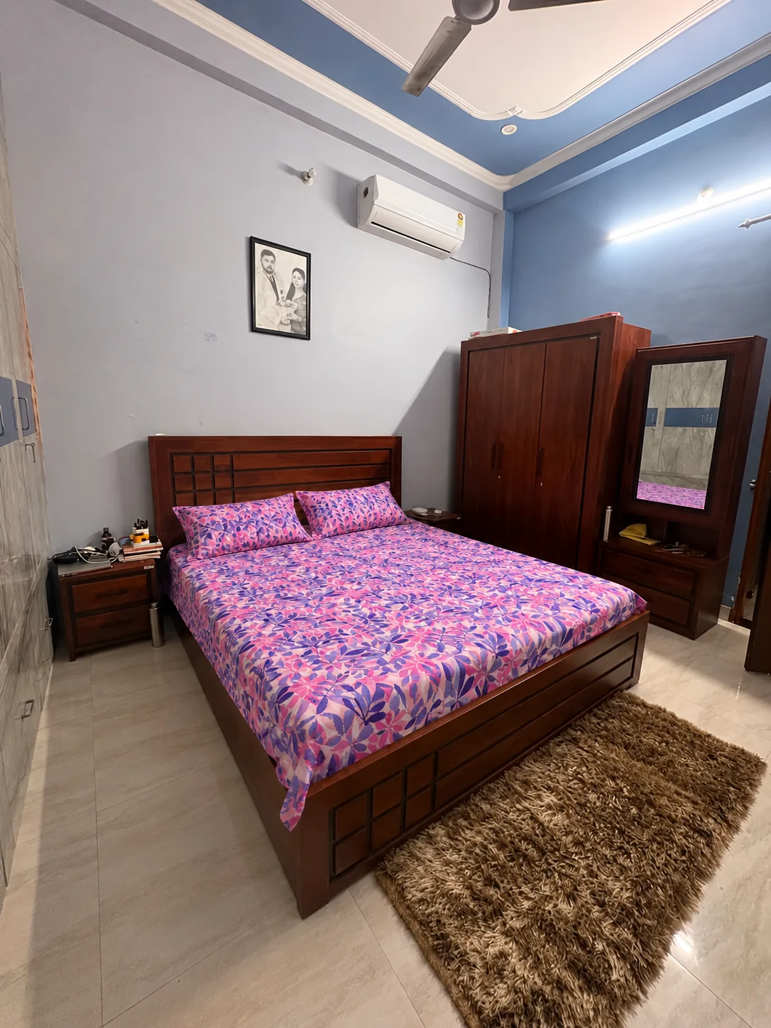 Vibrant floral bedsheet