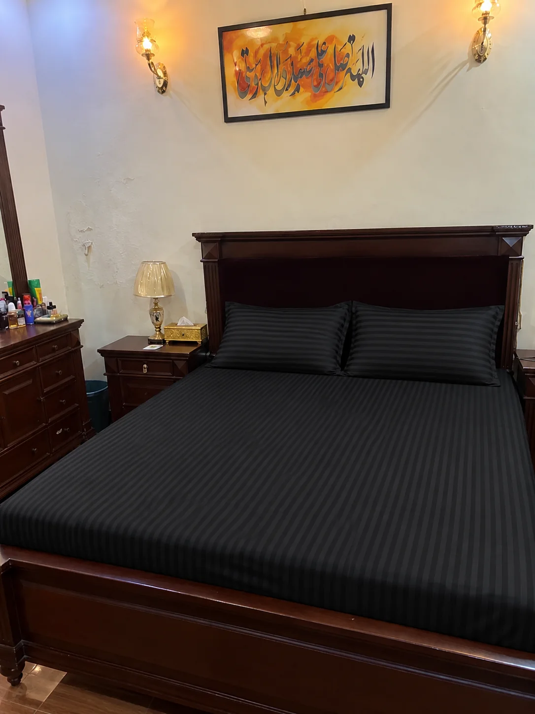 Black striped printed bedsheet